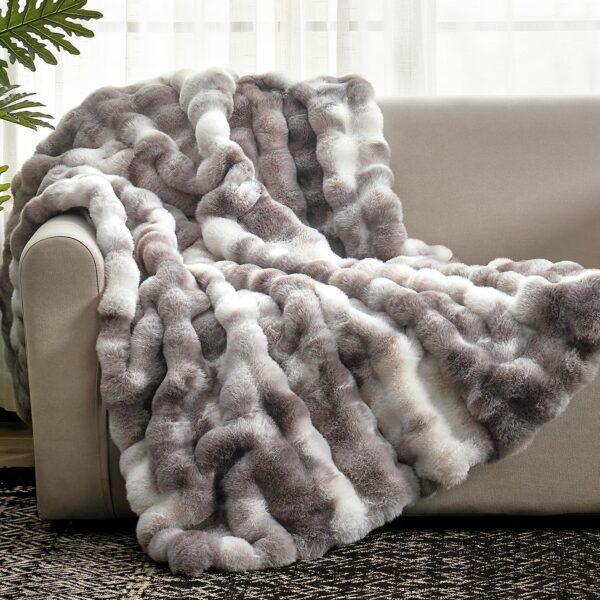 Luxury Faux Fur Throw Blanket